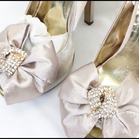 Champagne high heels - Picture 5 of 6